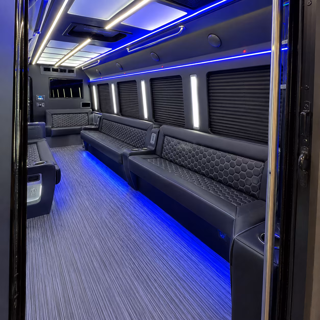 Omaha Birthday, Sweet 16, & Quinceañera Party Bus Rentals